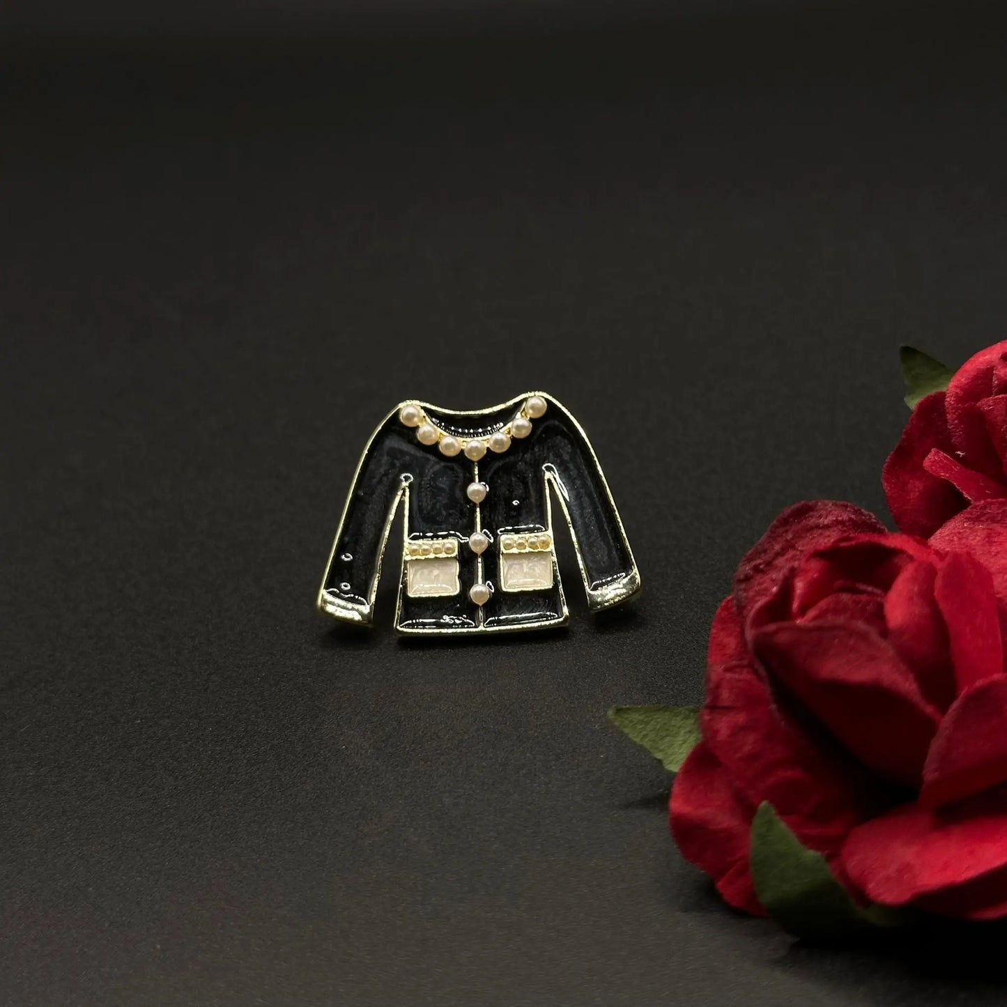 Broche Veste Élégance Perles Noires - Chimane Accesories