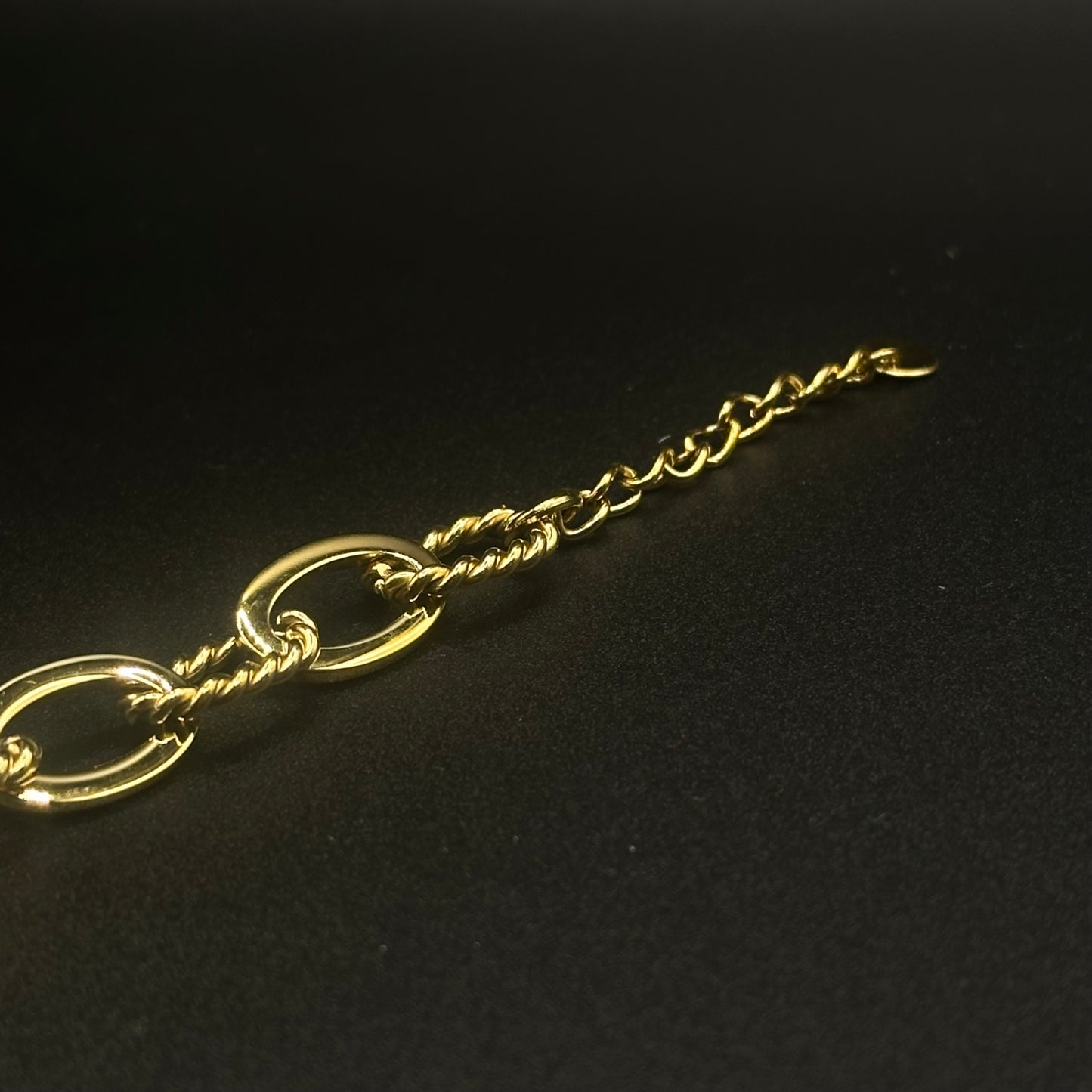 Bracelet maillons torsadés dorés