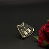 Broche Veste Élégance Perles Noires