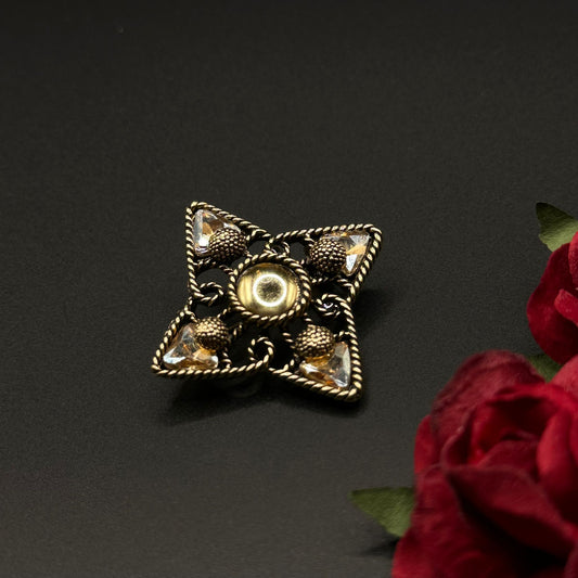 Broche Étoile Baroque Dorée