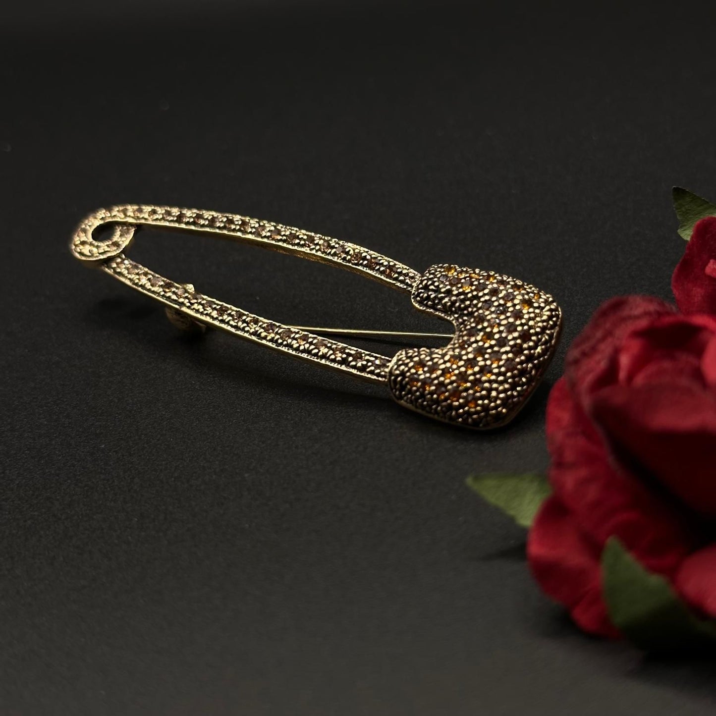 Broche Épingle Haute Couture Cristaux
