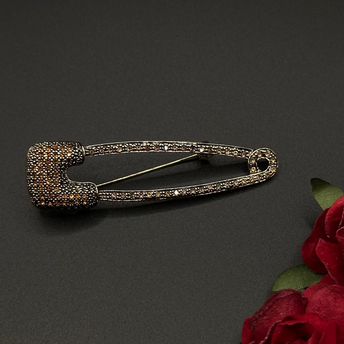 Broche Épingle Haute Couture Cristaux