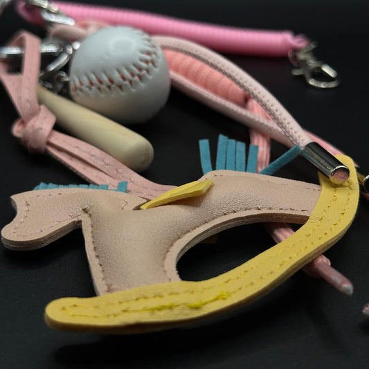 Porte-clés Baseball Rose avec Batte et Balle