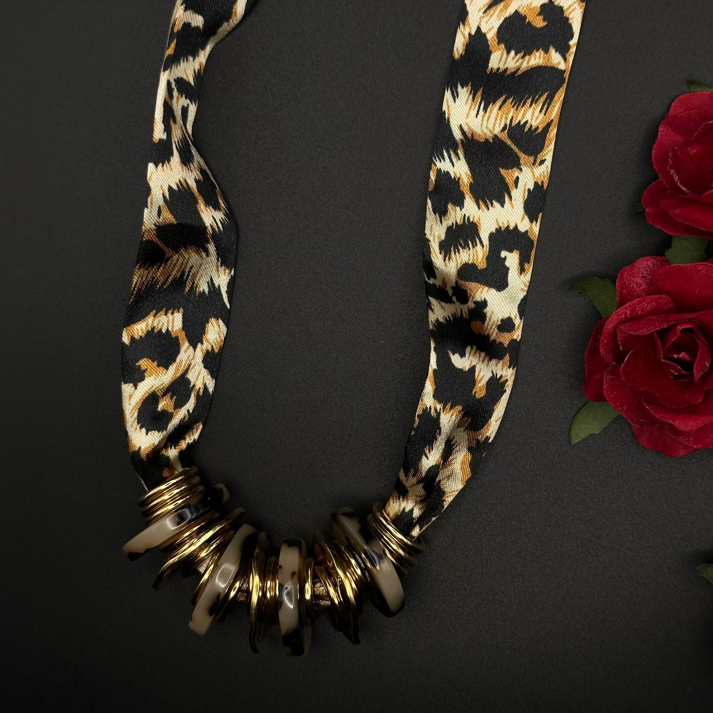 Collier Ruban Léopard