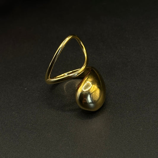 Bague goutte dorée