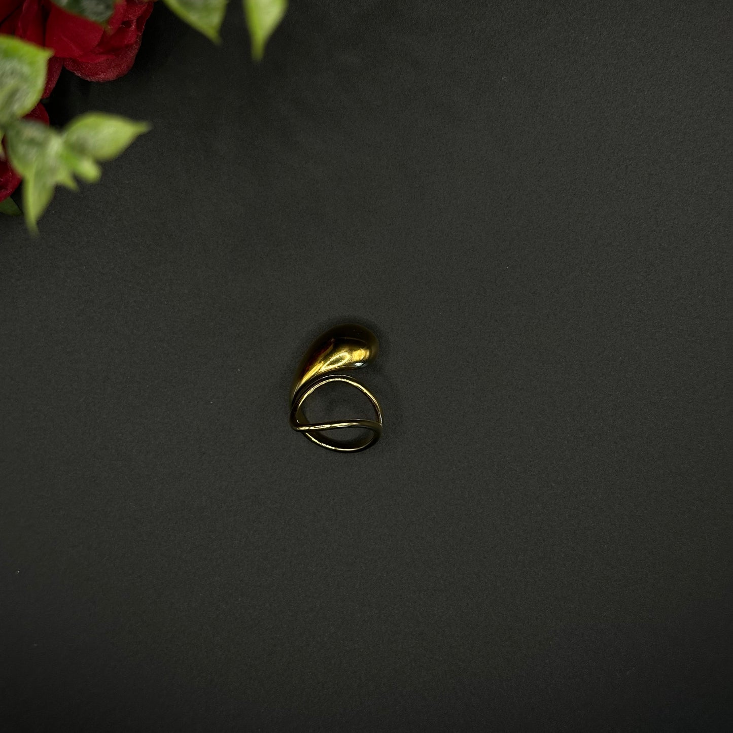 Bague goutte dorée