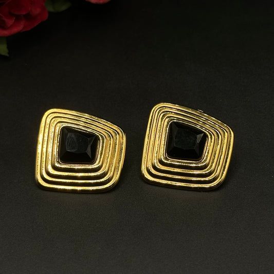 Boucles d’oreilles carré noir et doré